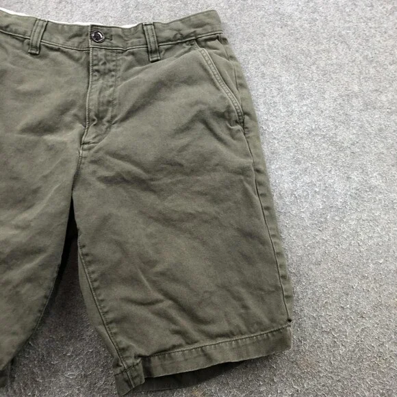 Eddie Bauer Shorts Mens 32 Green Chino Flat Front Casual Summer 11 Inseam - Picture 3 of 10